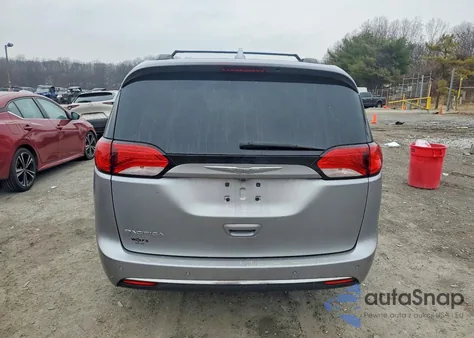 2017 Chrysler Pacifica Touring L из США, поврежденный, VIN 2C4RC1BG8HR505798